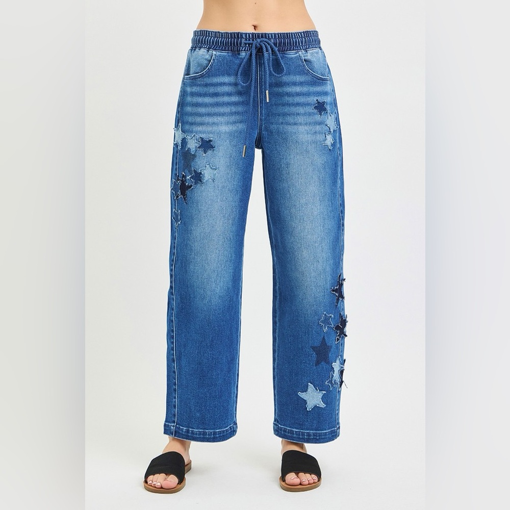 RISEN Elastic Band Slouchy Cropped Barrel with Star Patch Jeans